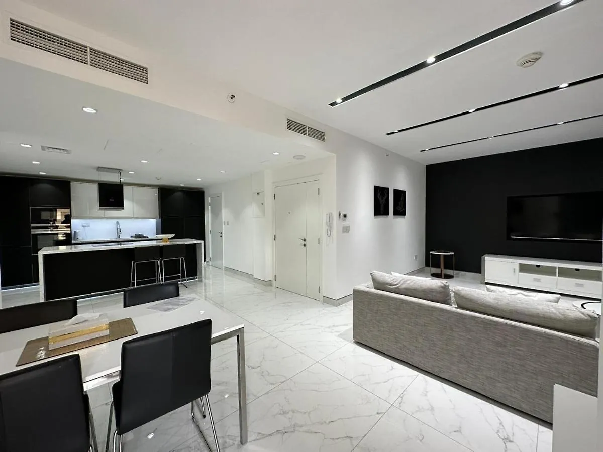 Stylish 2 Bedroom Service Apartment With Sea View Дубай