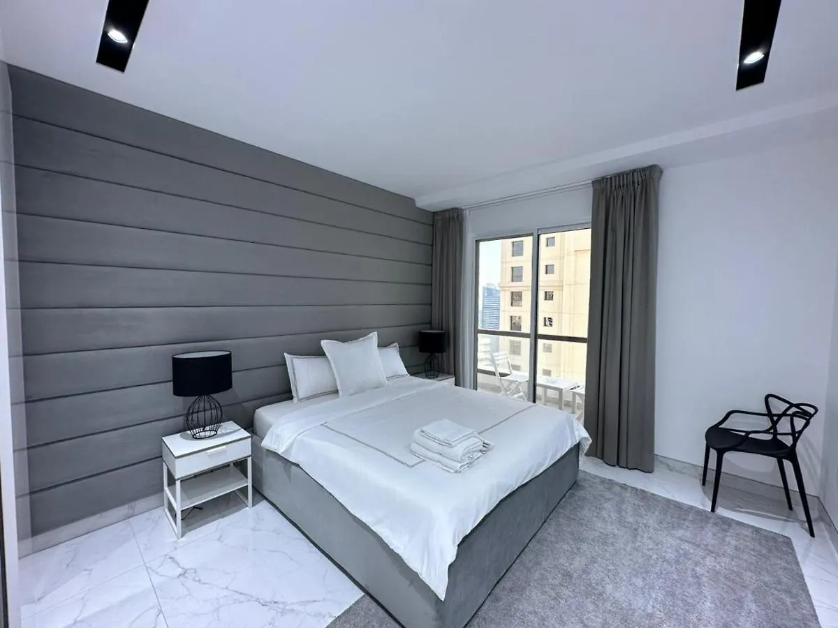 Stylish 2 Bedroom Service Apartment With Sea View Dubai Vereinigte Arabische Emirate