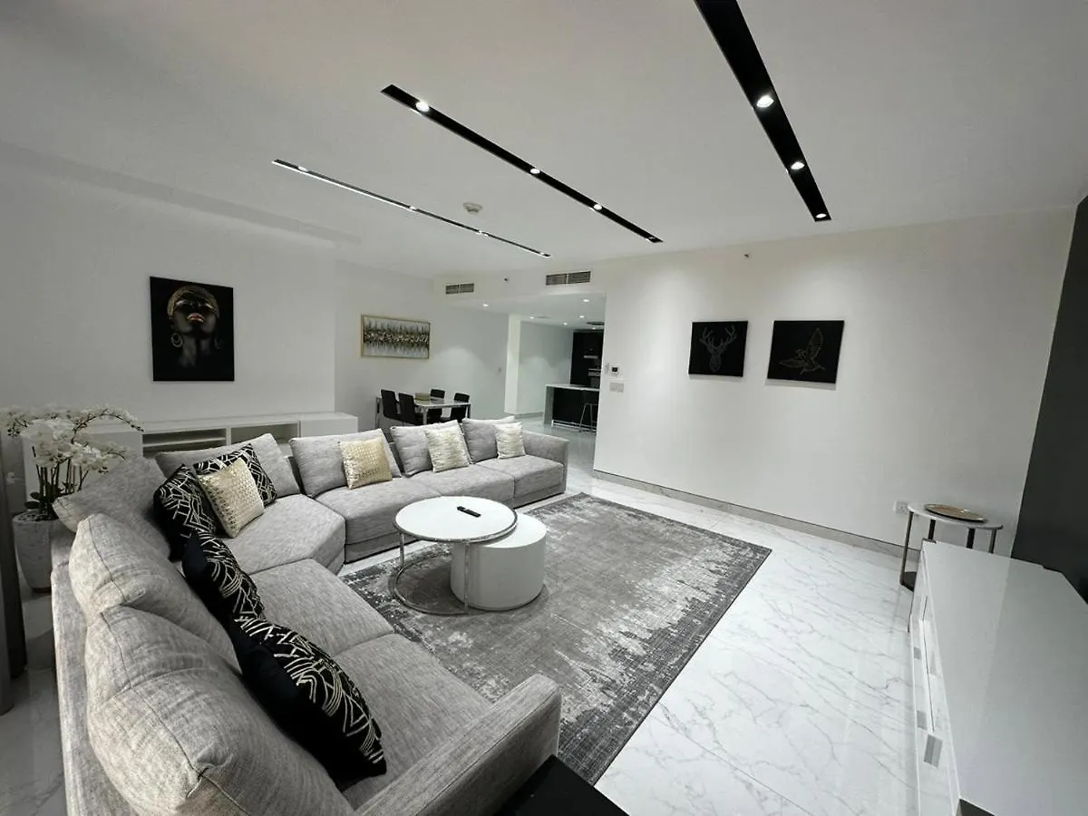 Stylish 2 Bedroom Service Apartment With Sea View Dubai 0*,